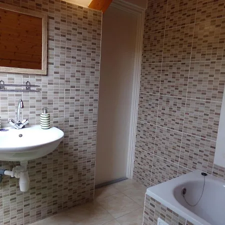Hold-on Guest house Gyula